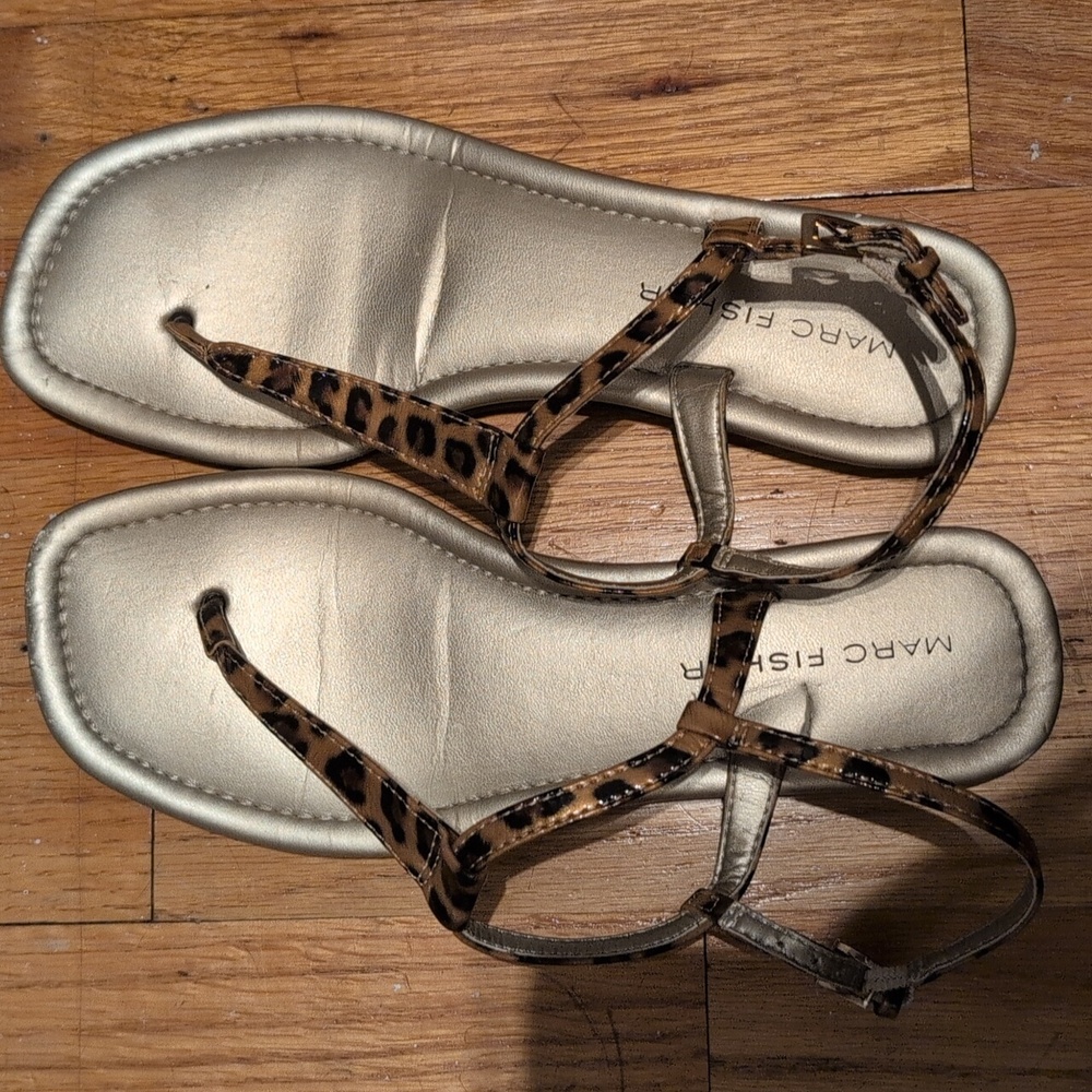 Marc Fisher Metallic Gold Sandals with Animal Print 6.5